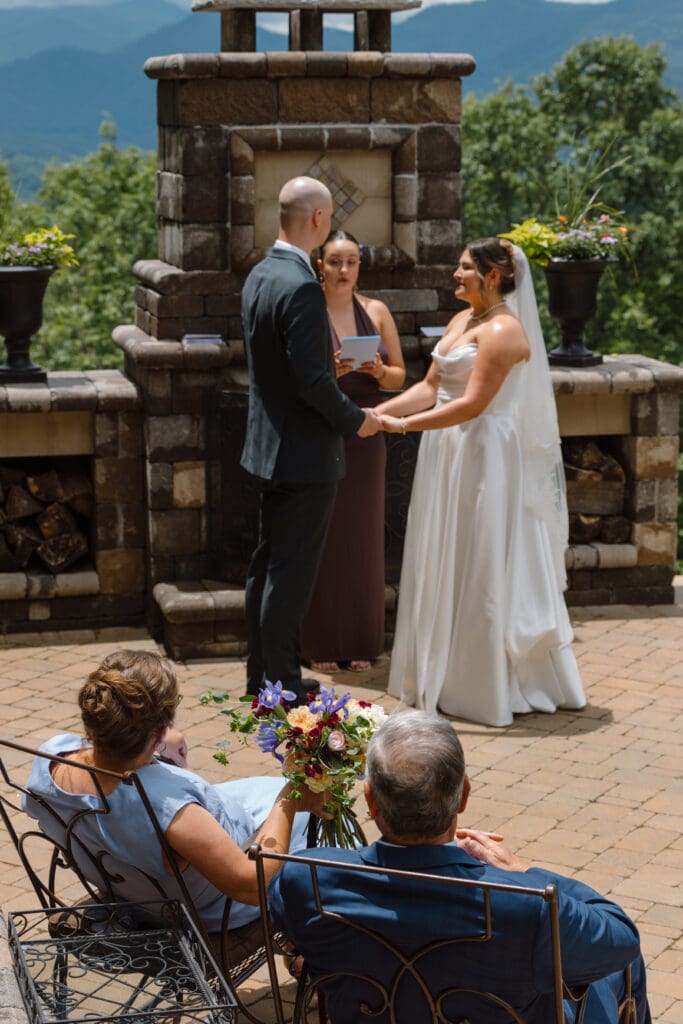 Backyard Wedding with Family